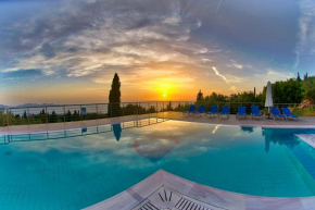 Studios Vrionis Panoramic Sunset